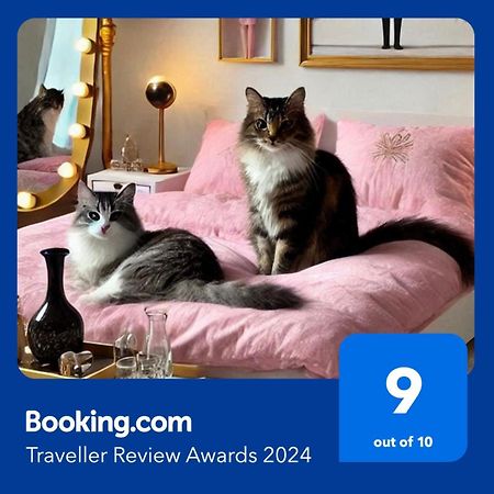 Chez Ramses Et Richelieu Bed & Breakfast โป ภายนอก รูปภาพ